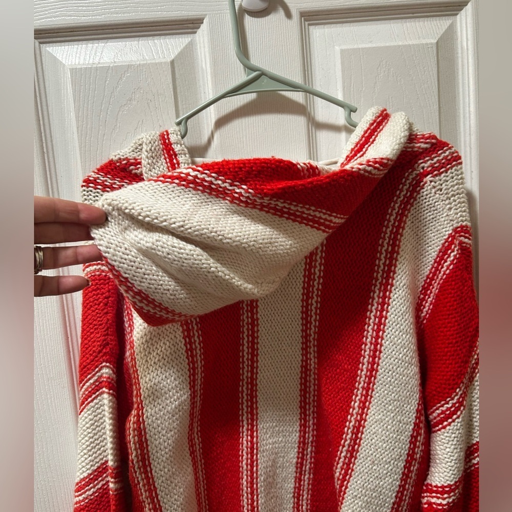 NWT Wildfox Chromatic Stroke Hermosa Sweater L Vintage Lace/Crimson $128 Retail! - Picture 7 of 10